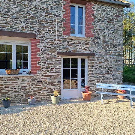 House For 9 People Дом отдыха Saint-Clair-sur-l'Elle