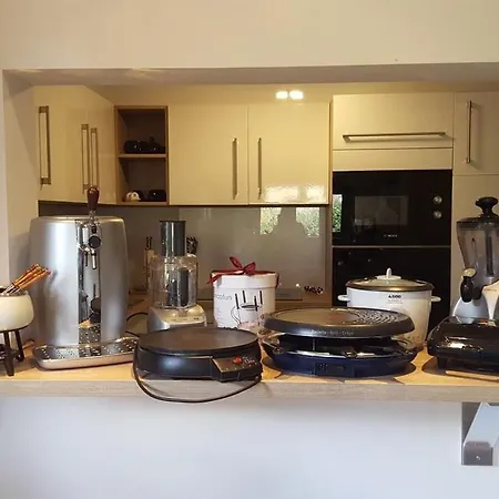 House For 9 People بيت للعطل Saint-Clair-sur-l'Elle