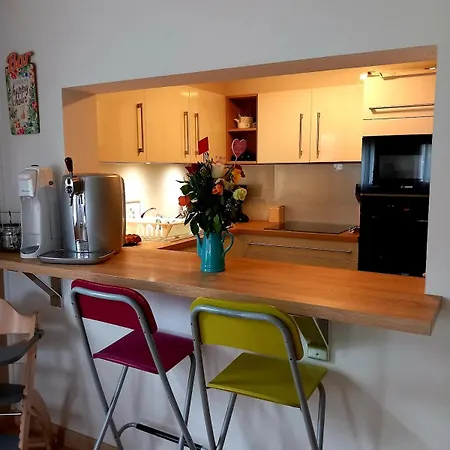 House For 9 People * Saint-Clair-sur-l'Elle