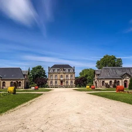 Дом отдыха House For 9 People Saint-Clair-sur-l'Elle