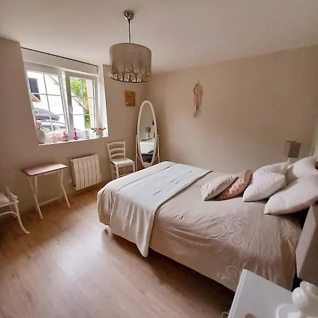 House For 9 People * Saint-Clair-sur-l'Elle