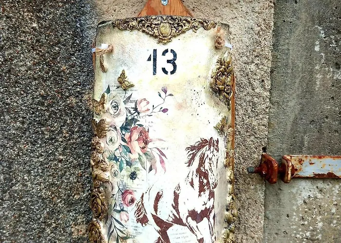 House For 9 People *