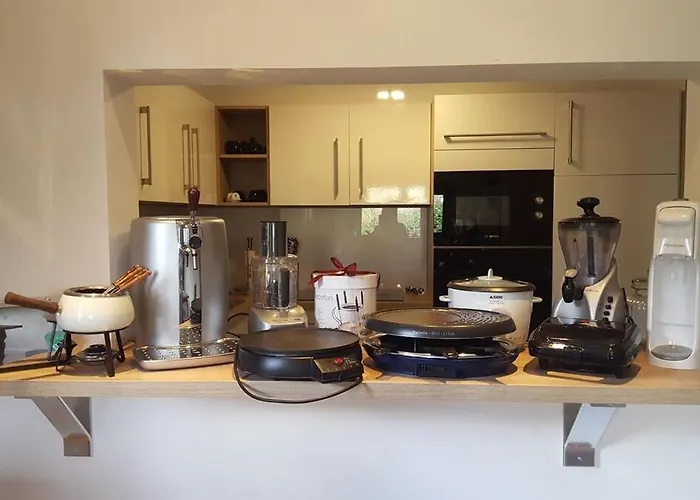 House For 9 People Vakantiehuis Saint-Clair-sur-l'Elle